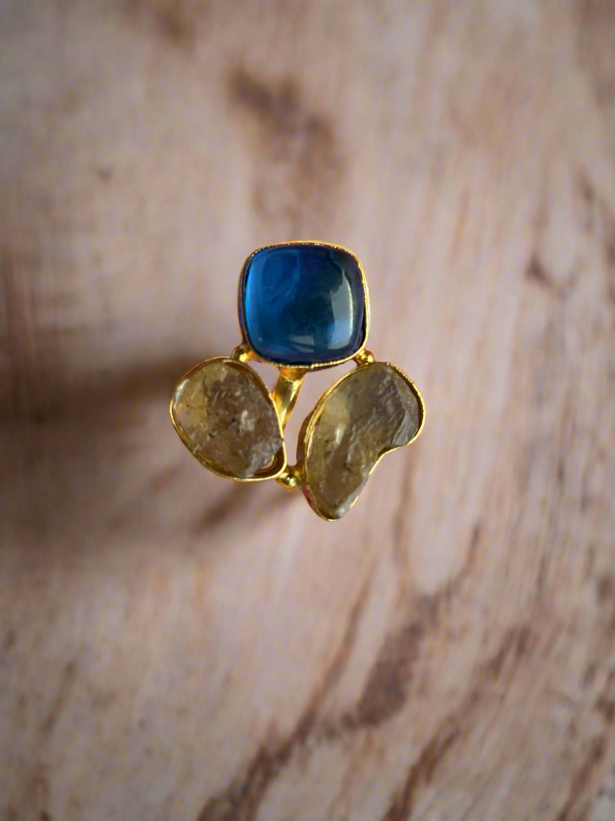 Hand Crafted Finger Ring with Druzzy Stones and Resin Stones (Adjustable)